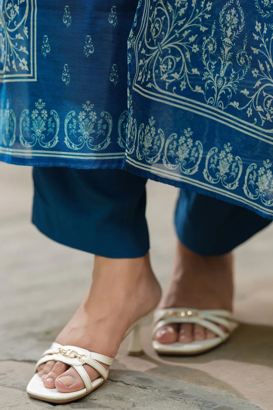 Royal Blue Traditional Printed Kurta Set with Dupatta – Elegant Ethnic Wear for Women